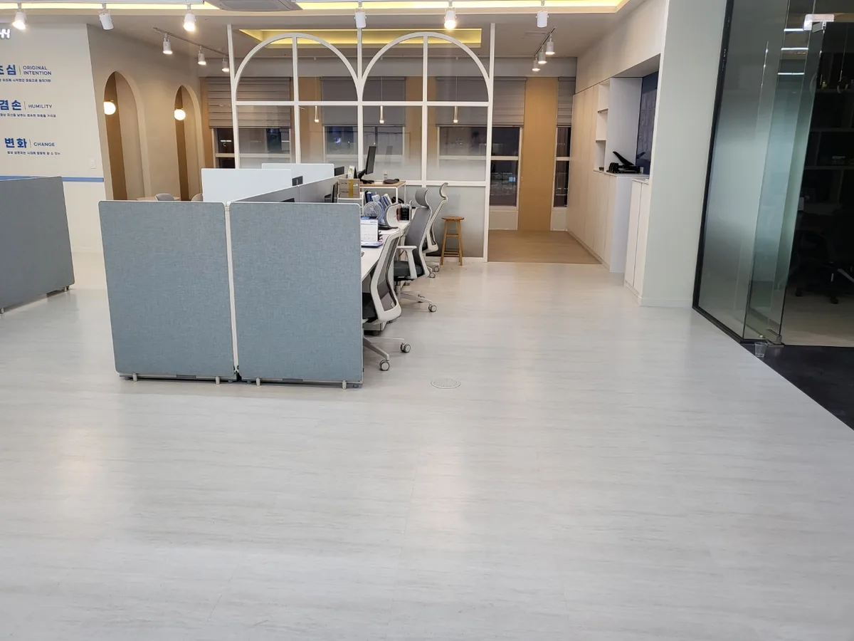 광산구 고룡동 사업장 복도·대기 동선 야간 위생청소 사례 - 행진크린