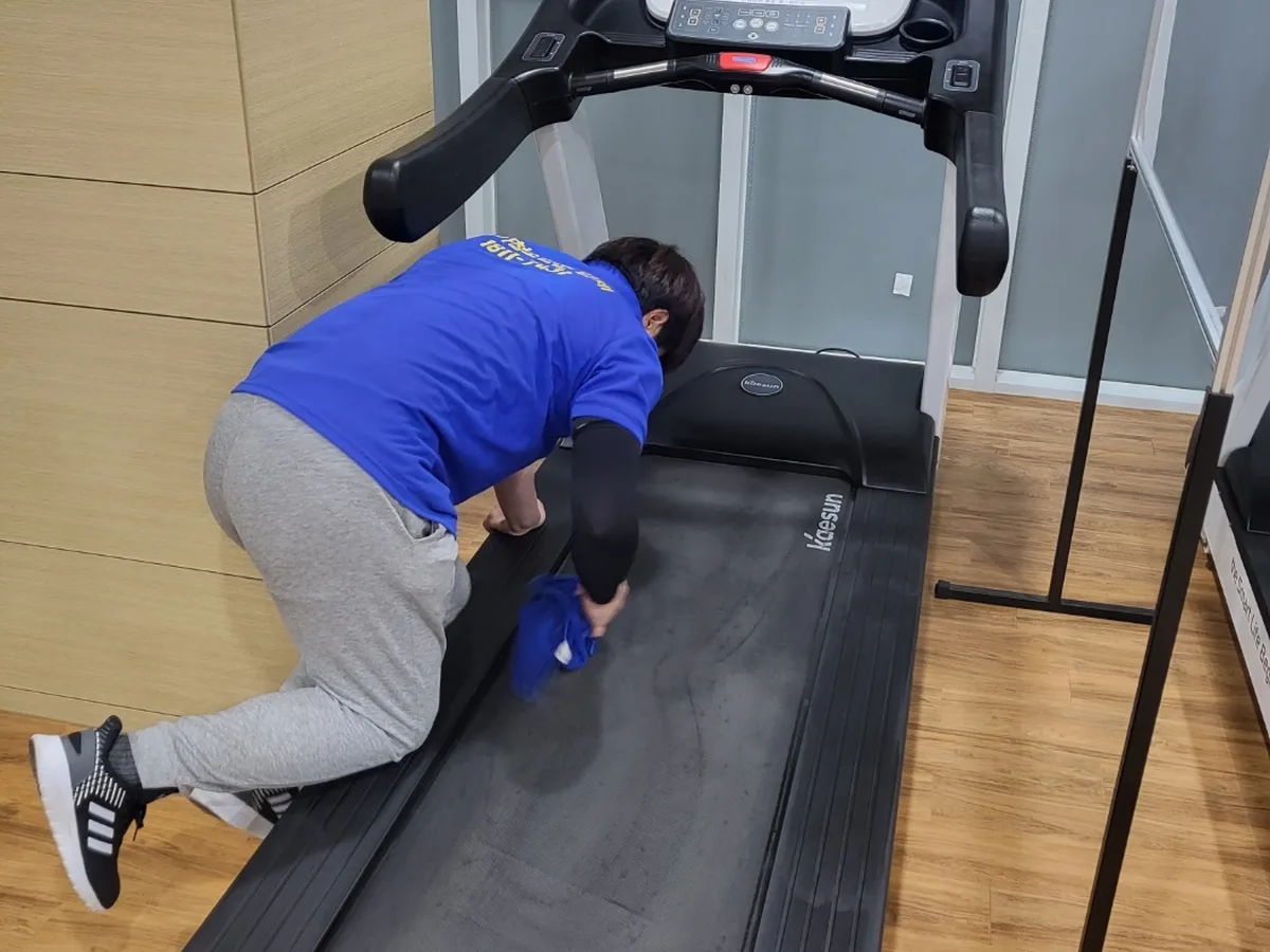 북구 신안동 피트니스 라커 검사실 위생청소 사례 - 행진크린