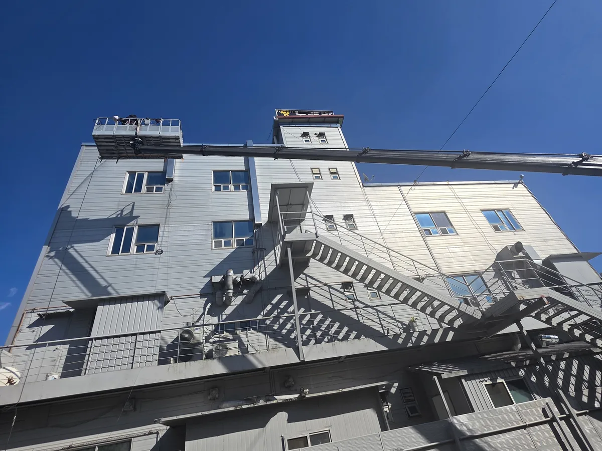 북구 청풍동 건물 화장실 세면대 살균 위생청소 사례 - 행진크린